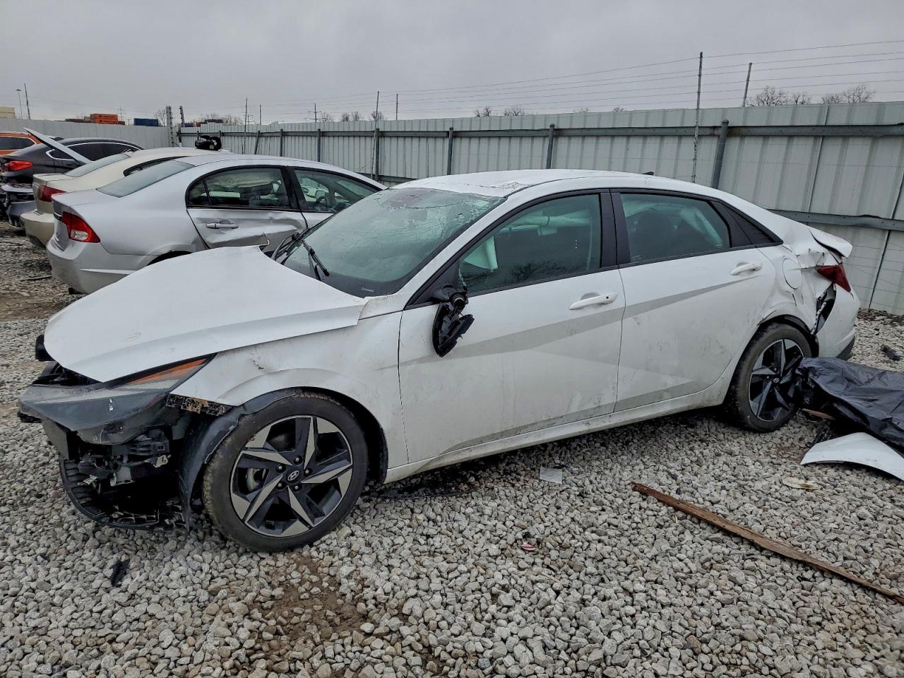 2023 HYUNDAI ELANTRA