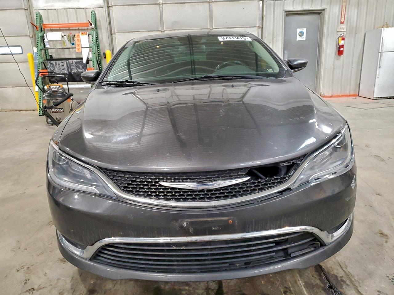 2016 CHRYSLER 200 LIMITED photo 5