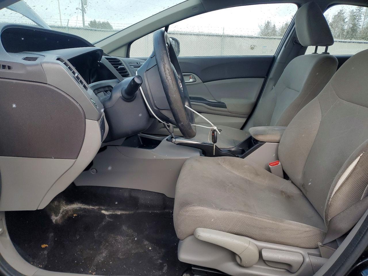 2012 HONDA CIVIC LX photo 7