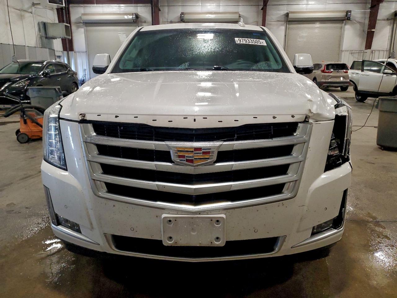 2016 CADILLAC ESCALADE ESV PREMIUM photo 9