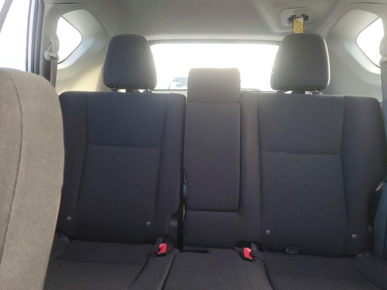2013 TOYOTA RAV4 XLE photo 10