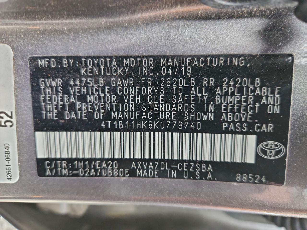 2019 TOYOTA CAMRY L photo 23