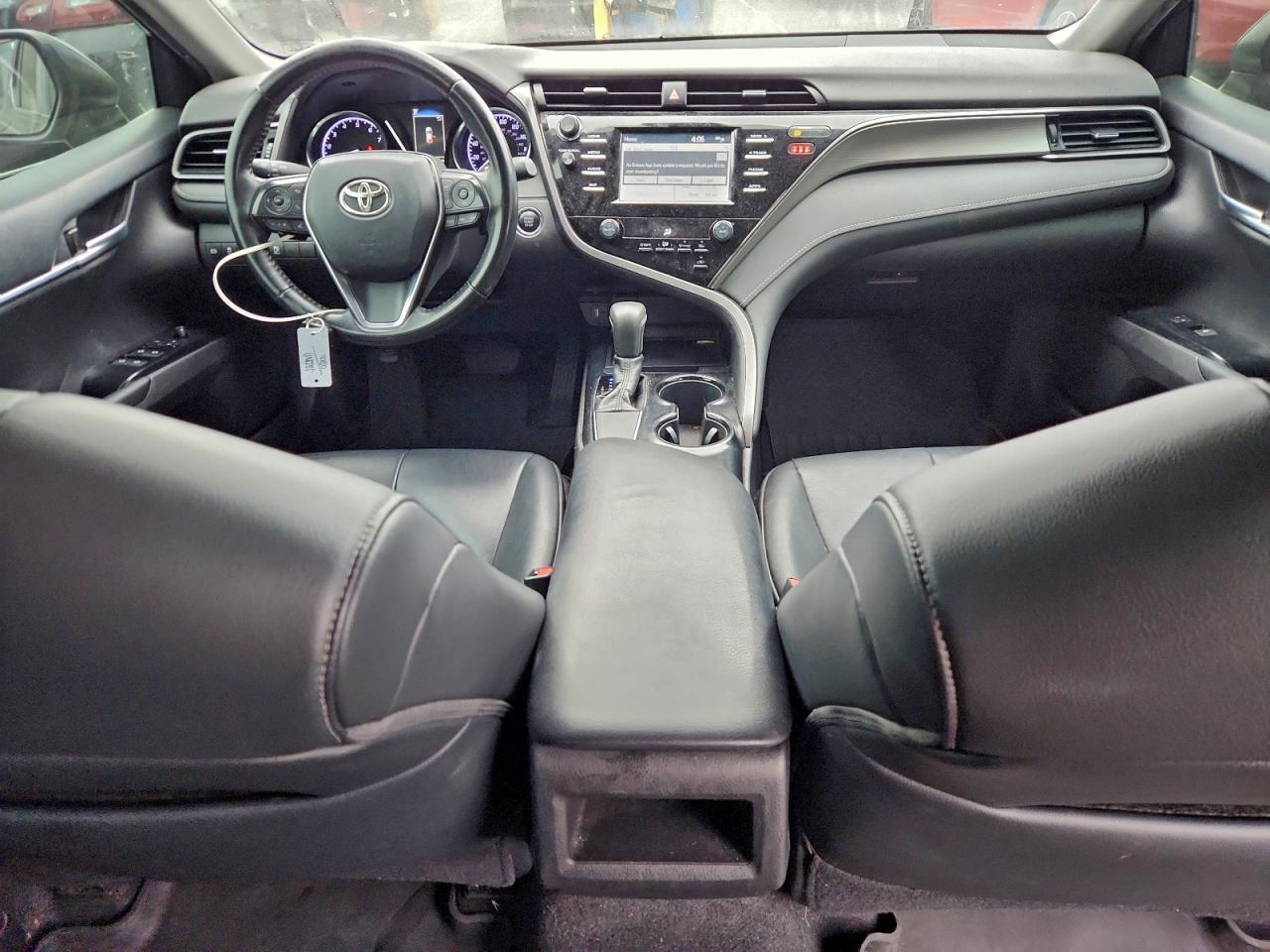 2019 TOYOTA CAMRY L photo 15