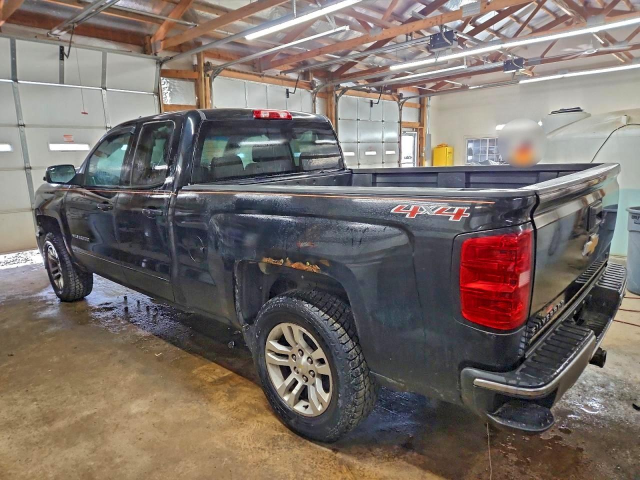 2015 CHEVROLET SILVERADO K1500 LT photo 3