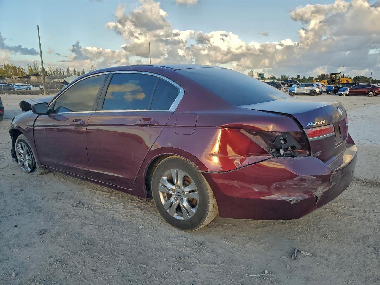 2012 HONDA ACCORD LXP photo 5