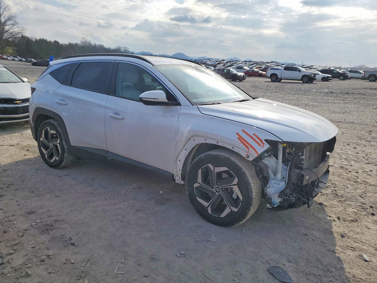 2024 HYUNDAI TUCSON SEL photo 4