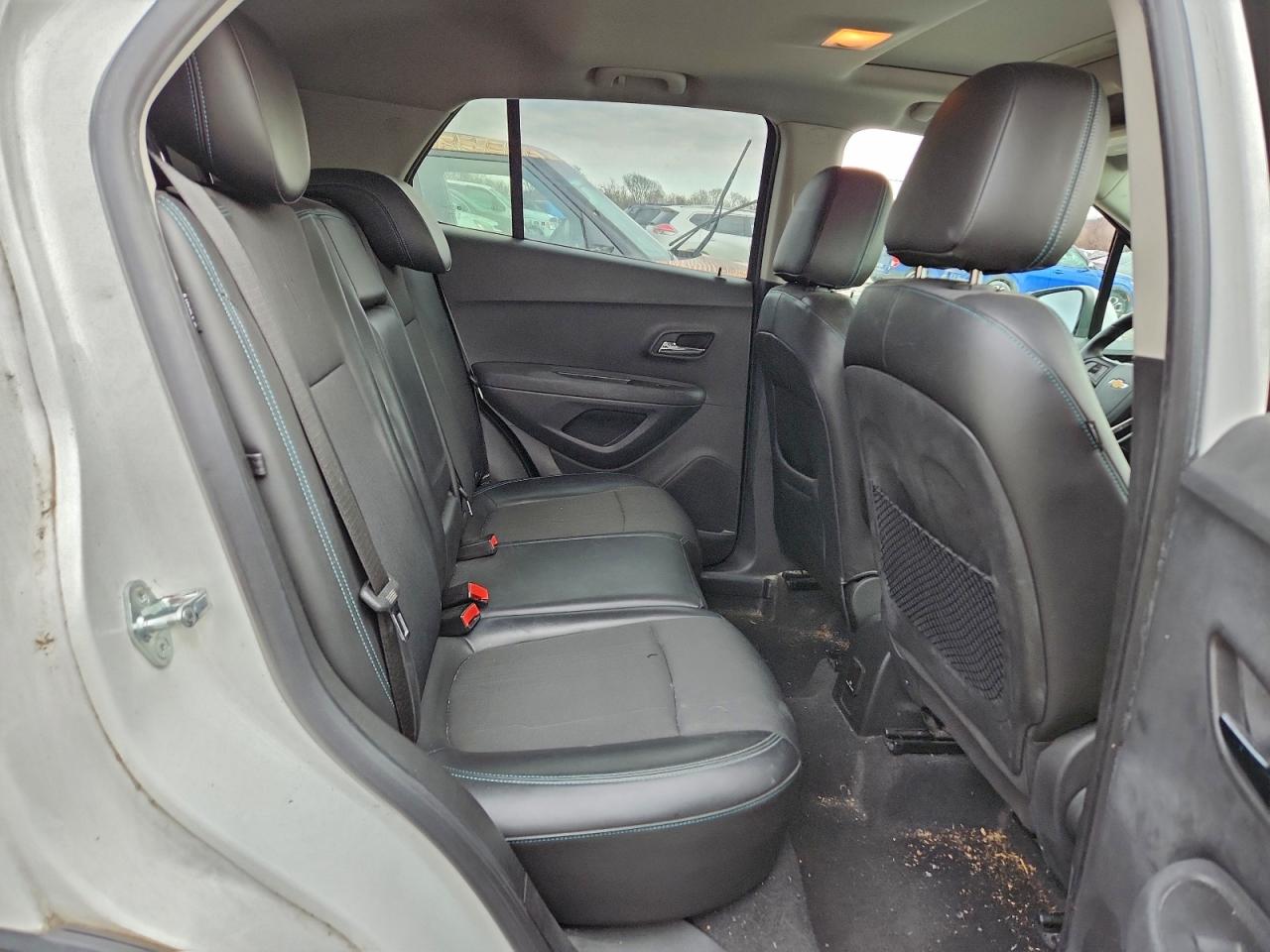2015 CHEVROLET TRAX 1LT photo 21