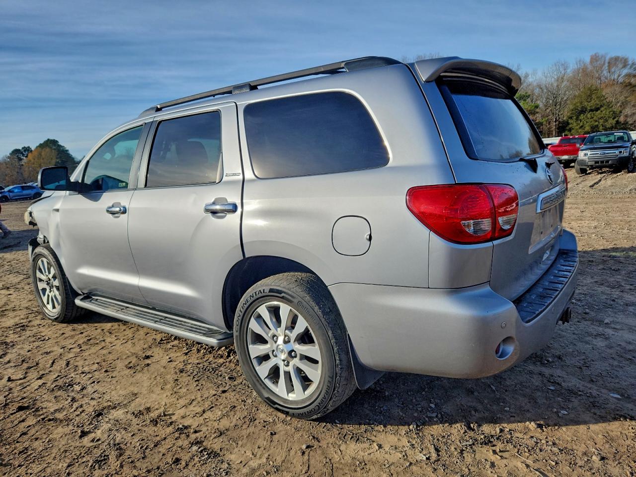 2011 TOYOTA SEQUOIA LIMITED photo 2