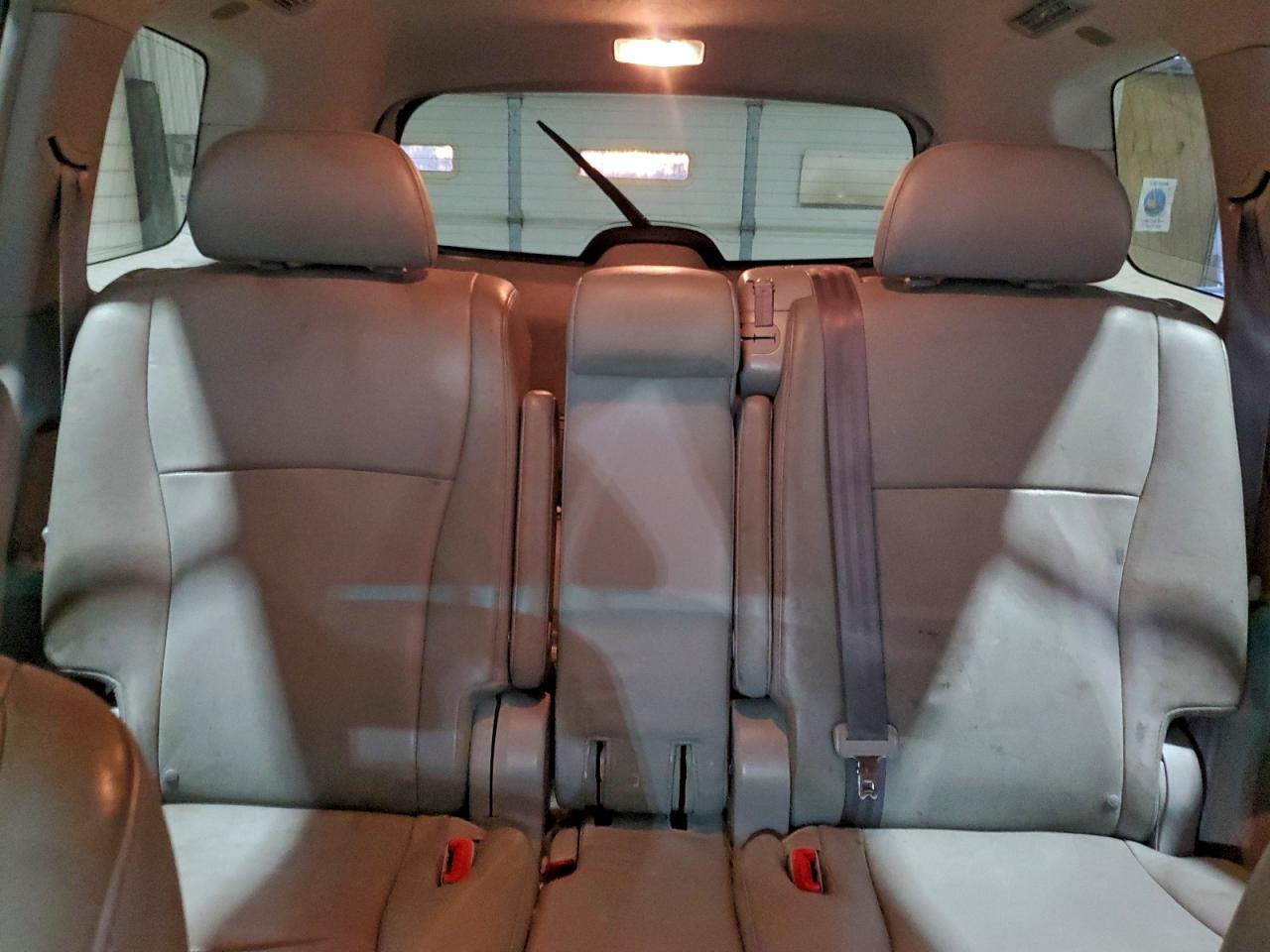 2011 TOYOTA HIGHLANDER LIMITED photo 28