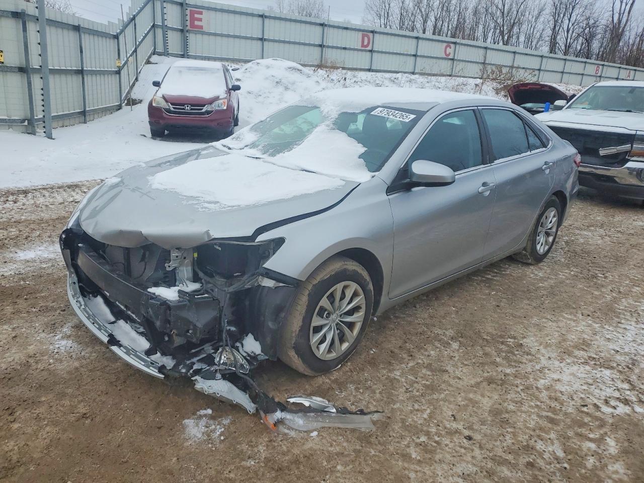 2015 TOYOTA CAMRY