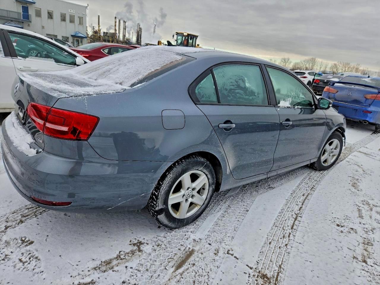 2015 VOLKSWAGEN JETTA SE photo 3