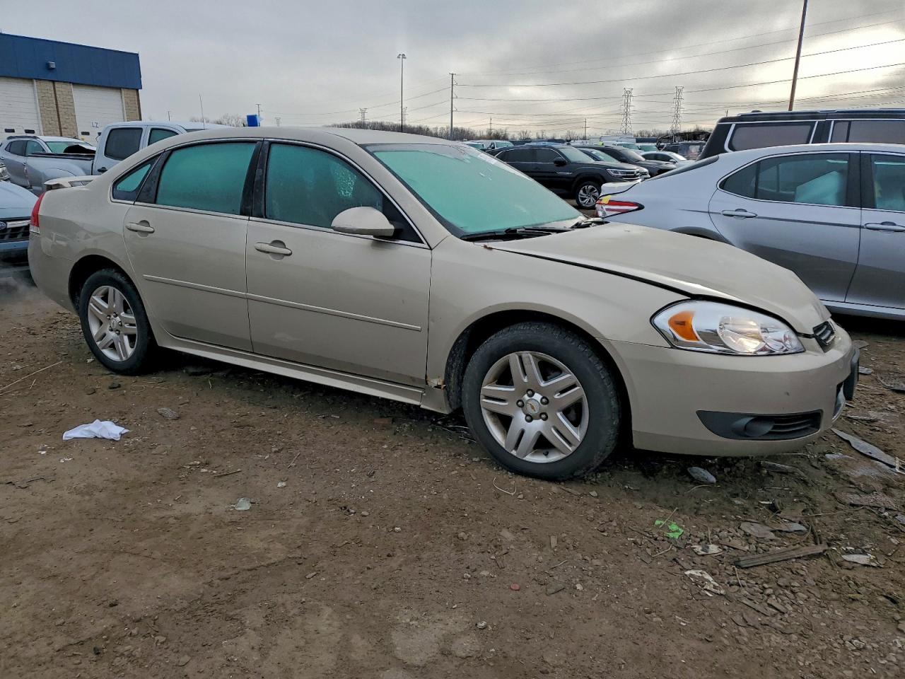 2011 CHEVROLET IMPALA LT photo 4