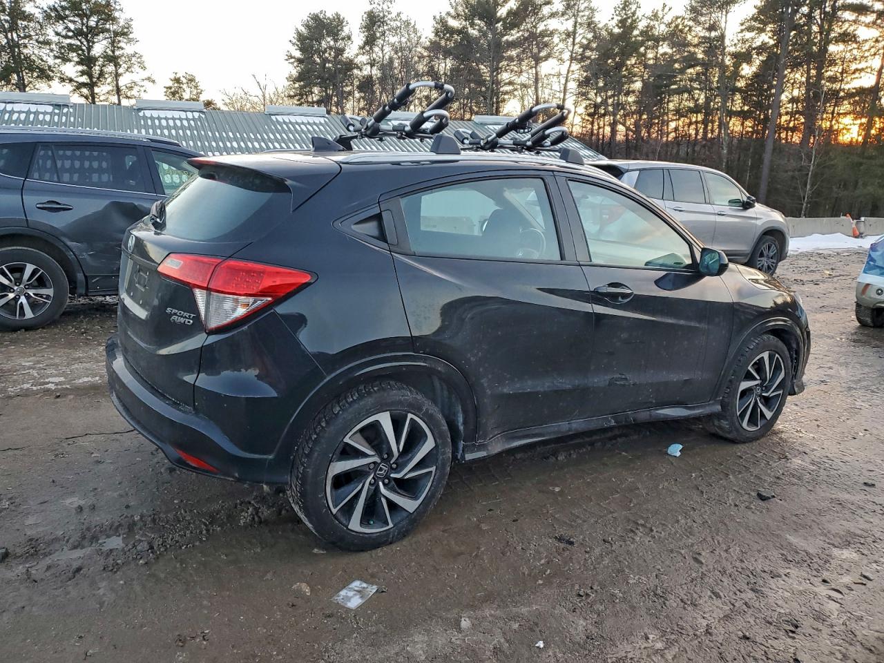 2019 HONDA HR-V SPORT photo 3