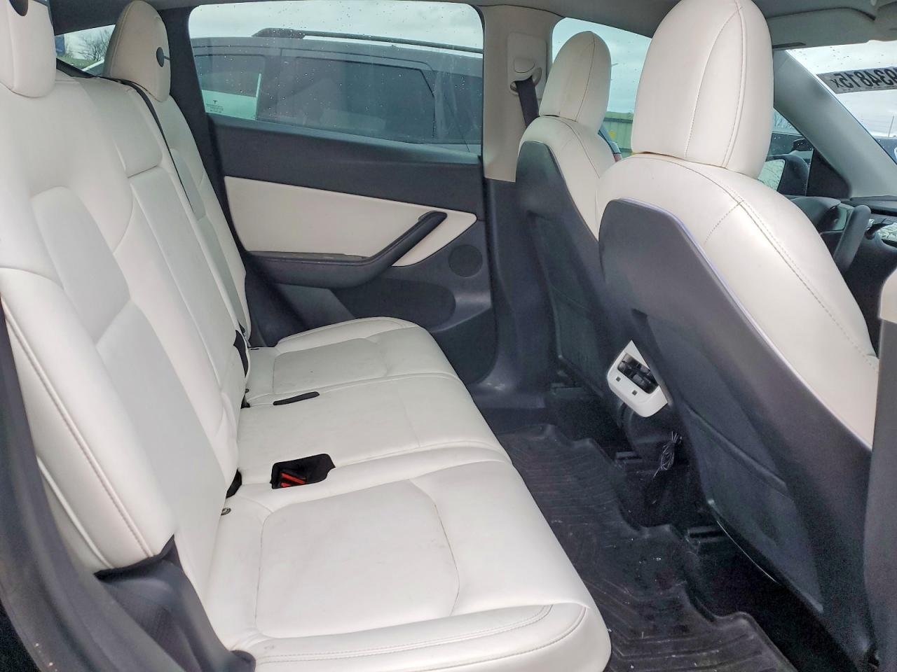 2021 TESLA MODEL Y photo 28