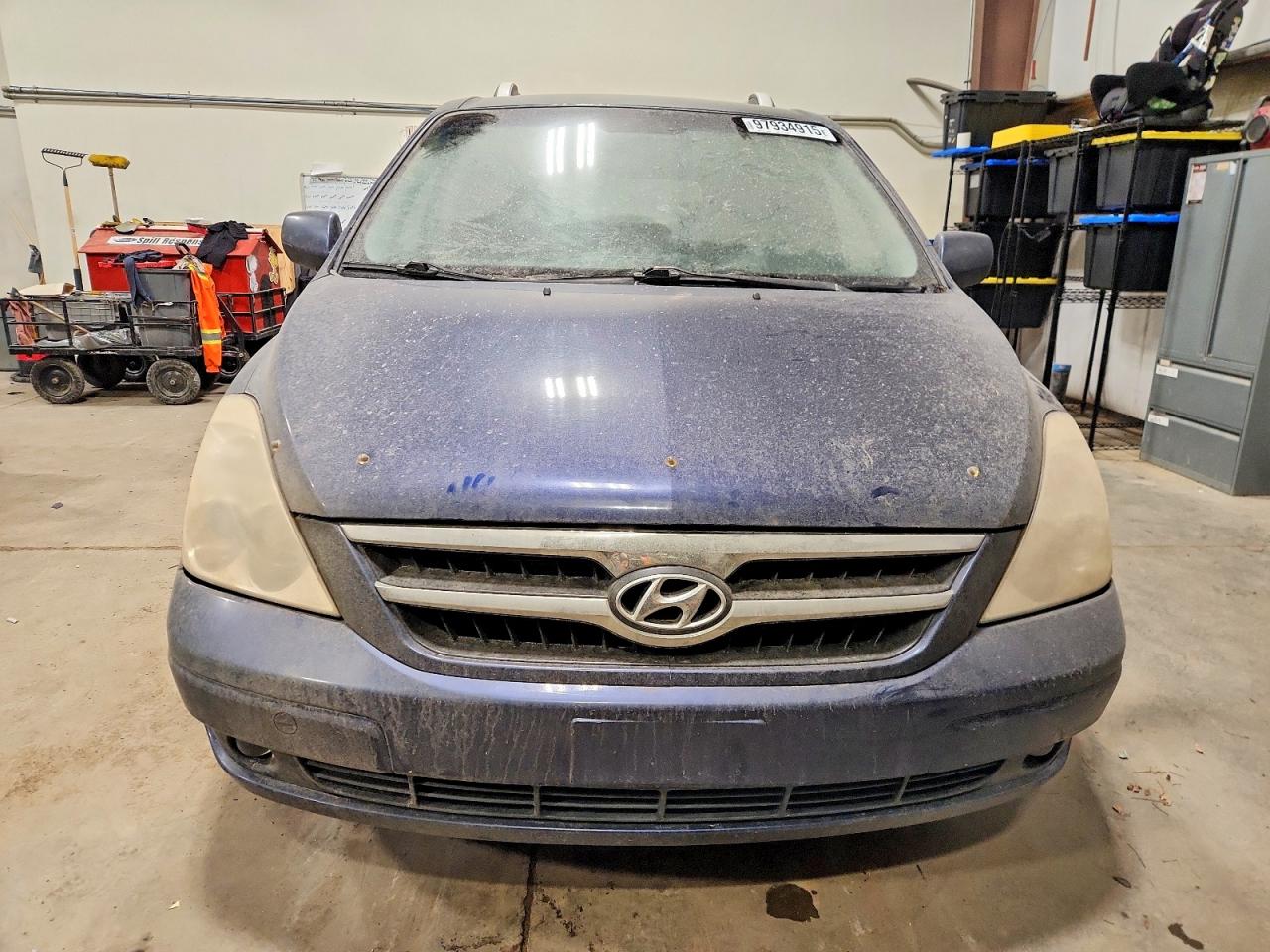 2007 HYUNDAI ENTOURAGE GLS photo 9