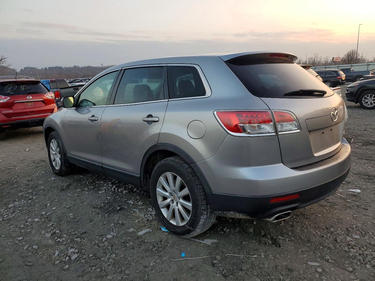 2009 MAZDA CX-9 photo 2