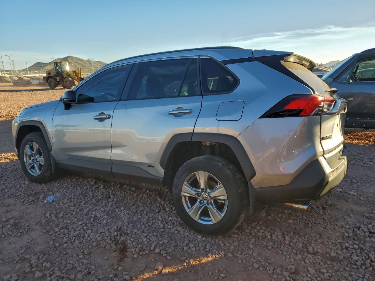 2024 TOYOTA RAV4 LE photo 2