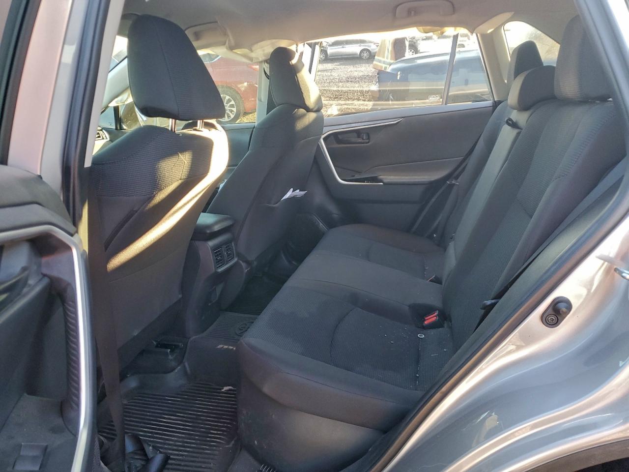 2024 TOYOTA RAV4 LE photo 11