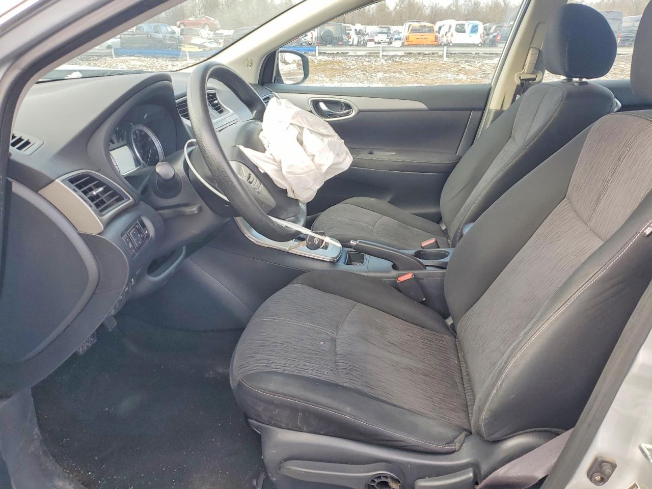 2014 NISSAN SENTRA S photo 13