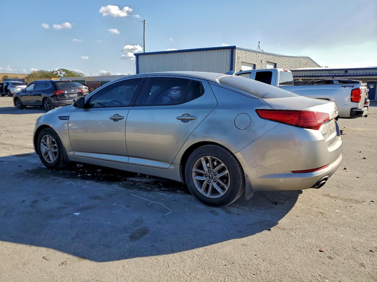2011 KIA OPTIMA LX photo 3