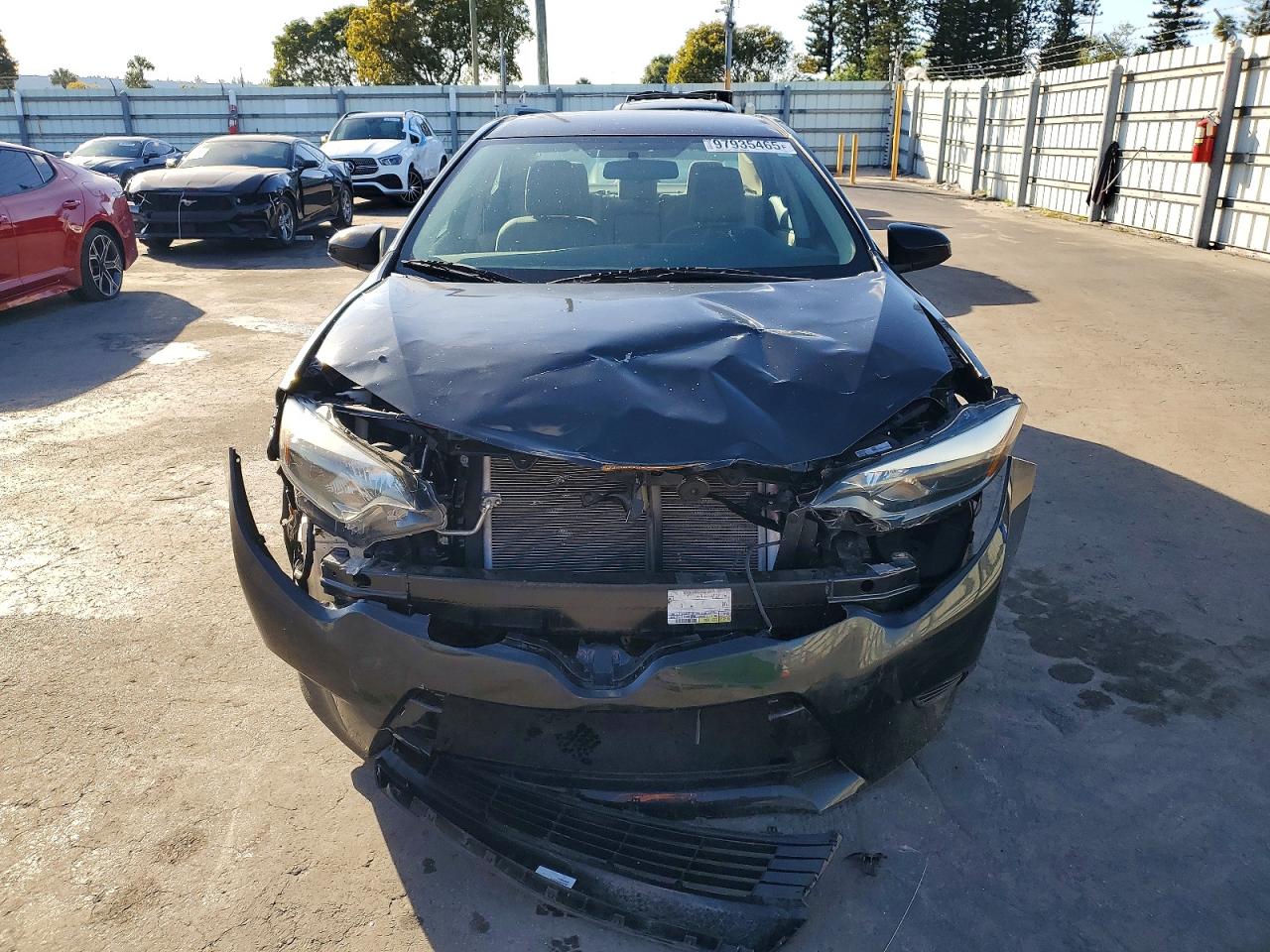 2016 TOYOTA COROLLA LE photo 9