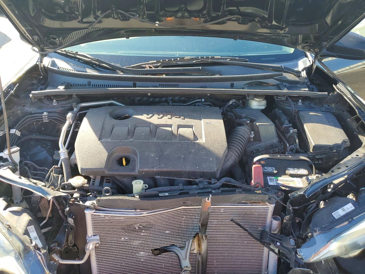 2016 TOYOTA COROLLA LE photo 21