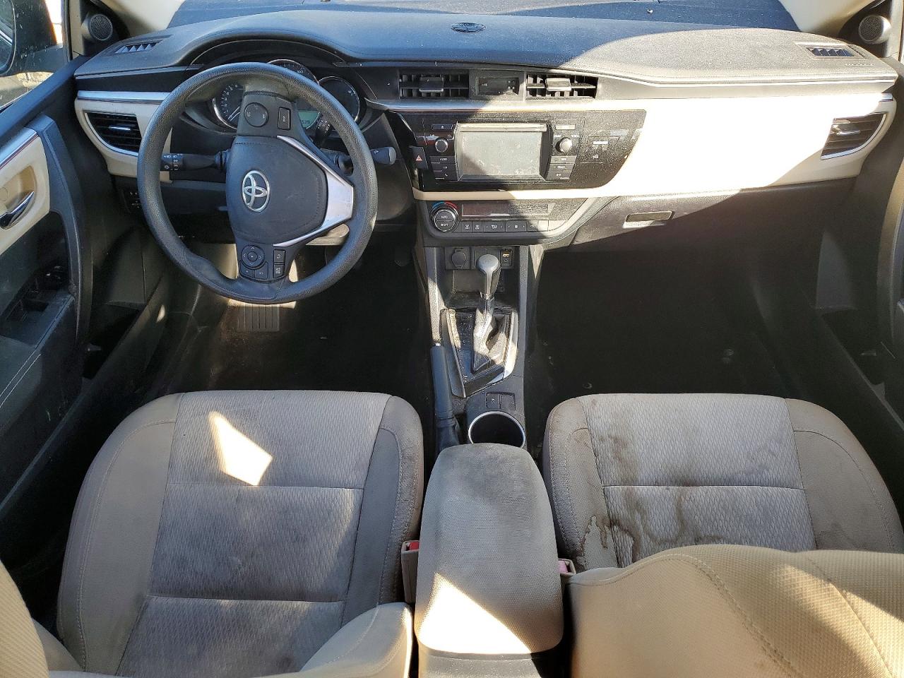 2016 TOYOTA COROLLA LE photo 15