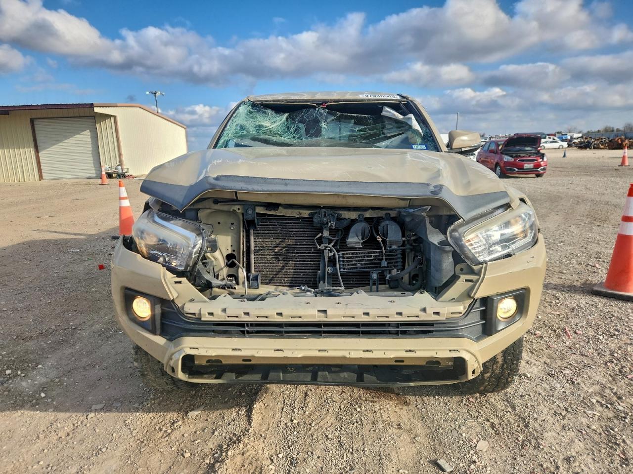 2019 TOYOTA TACOMA DOUBLE CAB photo 5