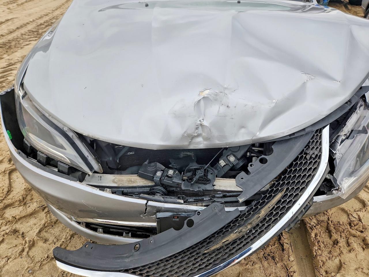 2015 CHRYSLER 200 C photo 11