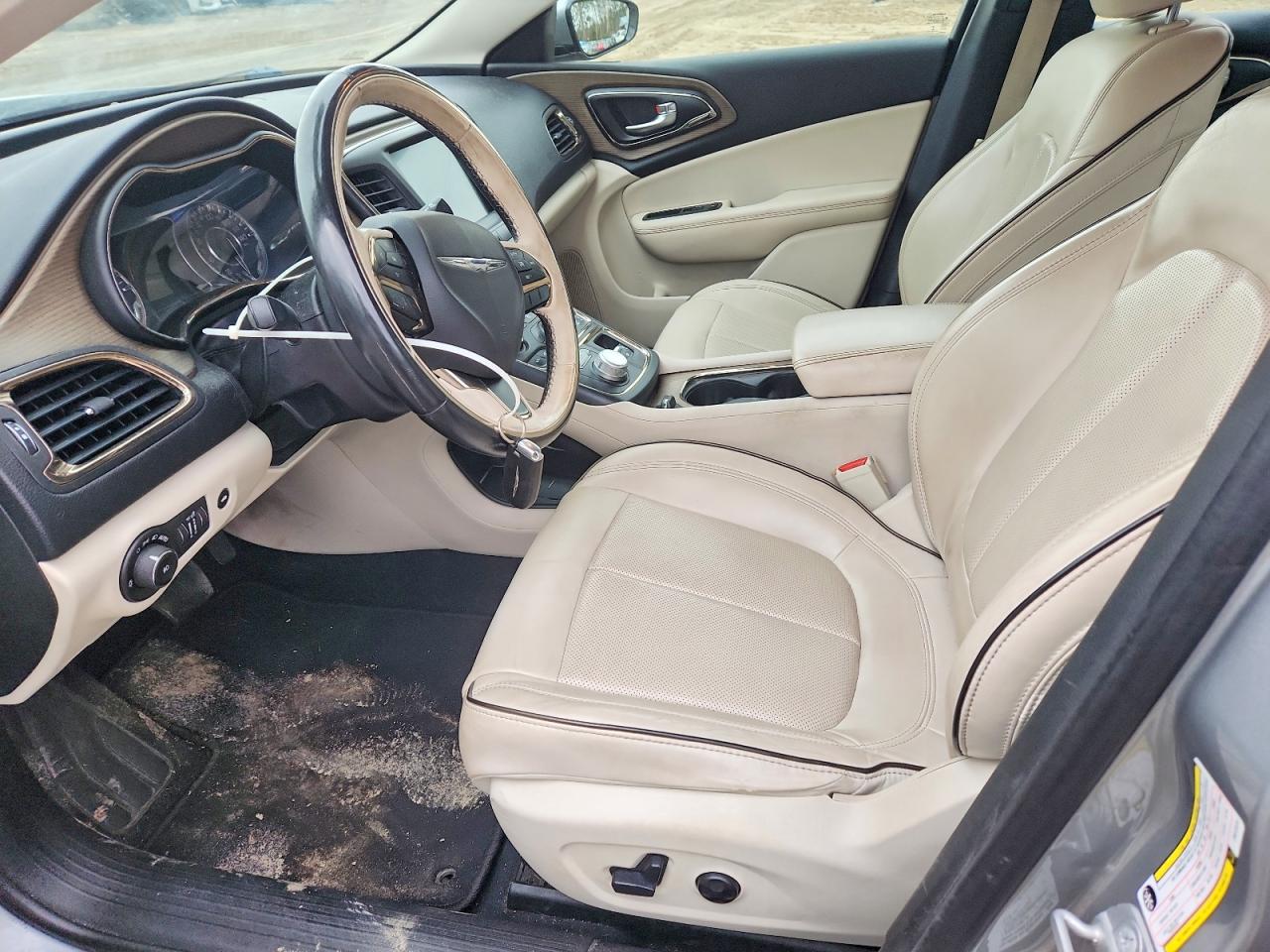 2015 CHRYSLER 200 C photo 7
