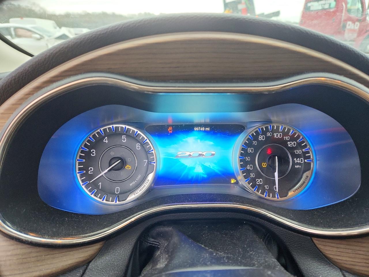 2015 CHRYSLER 200 C photo 9
