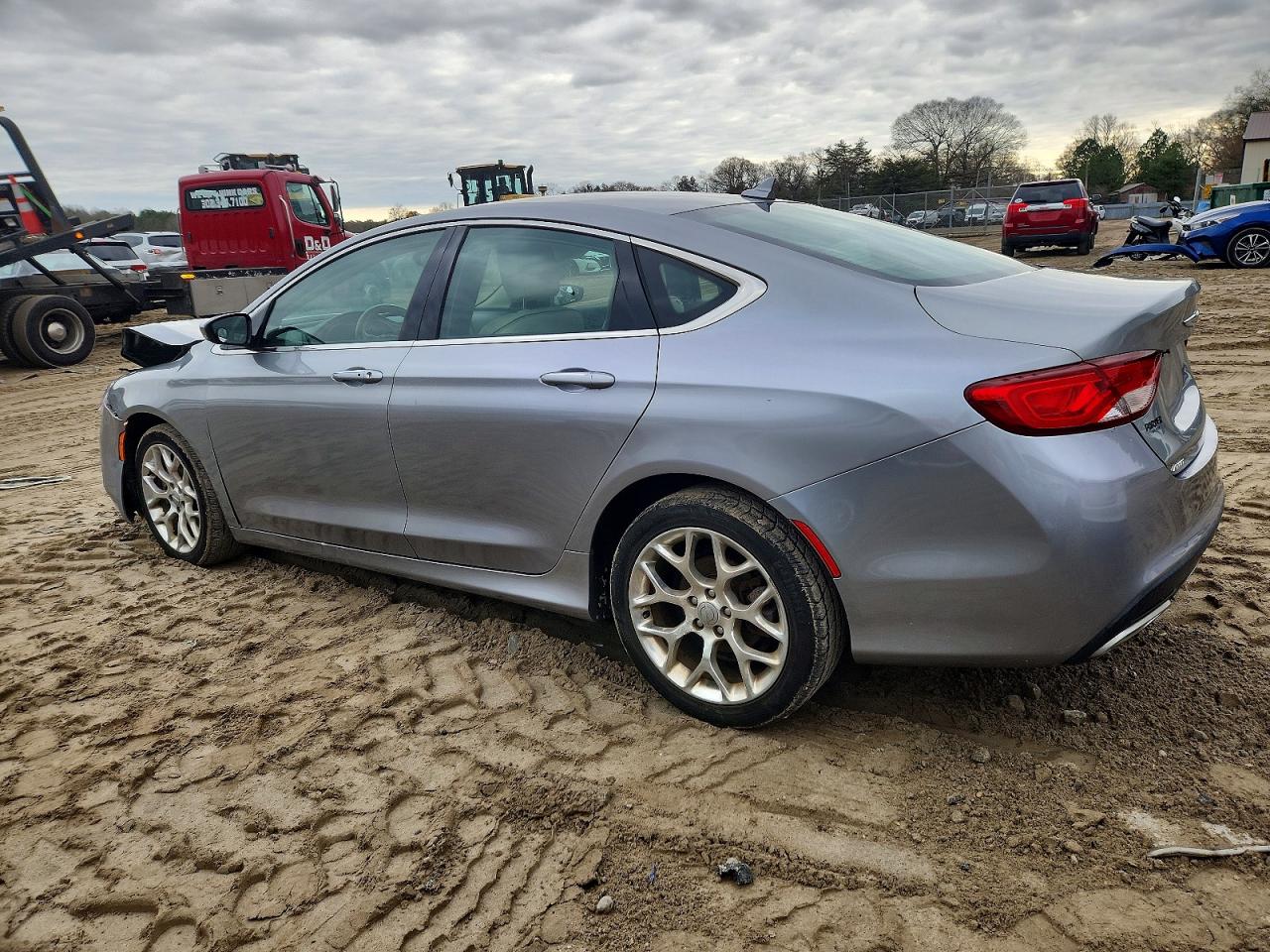 2015 CHRYSLER 200 C photo 2