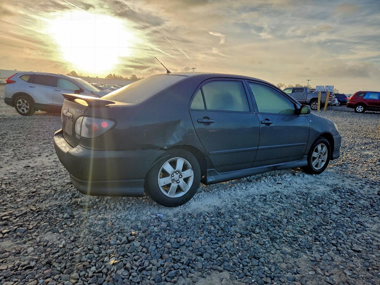 2005 TOYOTA COROLLA CE photo 3