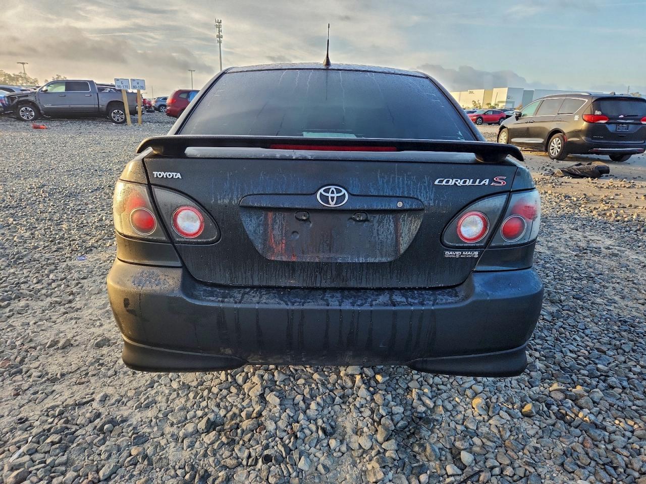2005 TOYOTA COROLLA CE photo 6