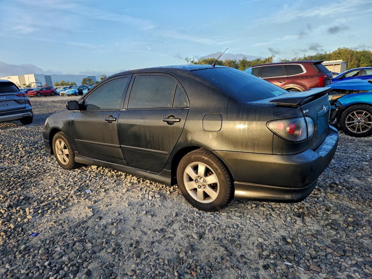 2005 TOYOTA COROLLA CE photo 2