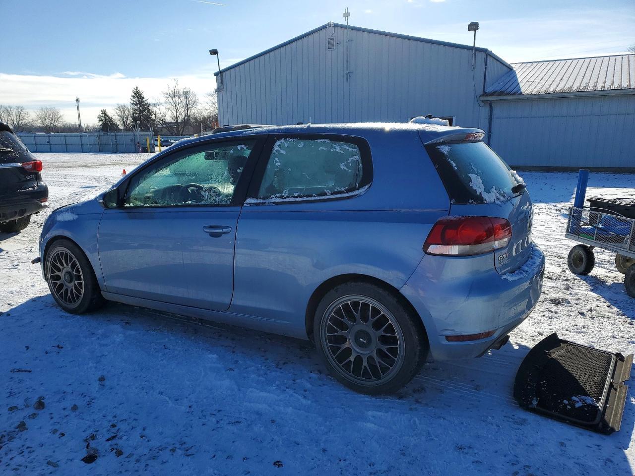 2011 VOLKSWAGEN GOLF photo 3