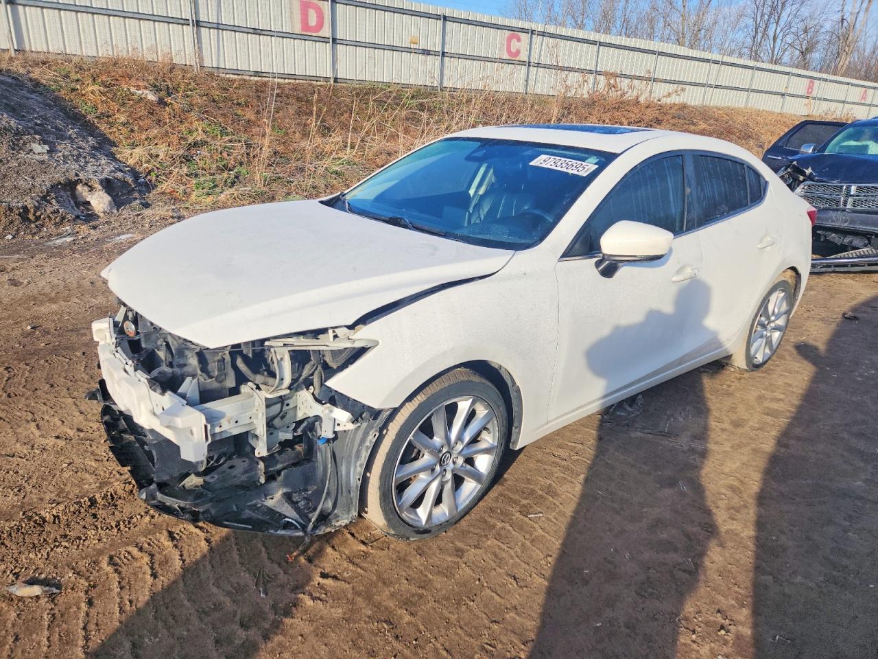 2017 MAZDA 3