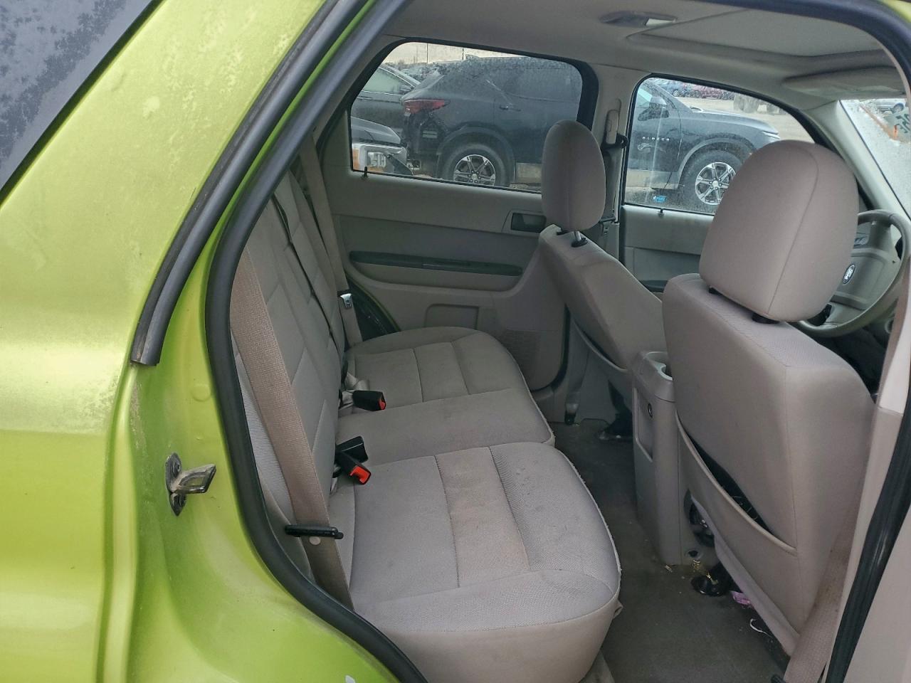 2011 FORD ESCAPE XLT photo 11
