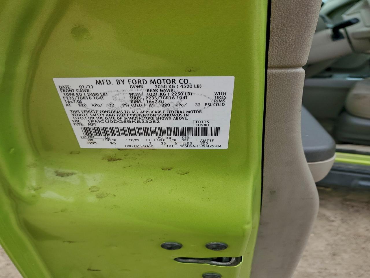 2011 FORD ESCAPE XLT photo 13