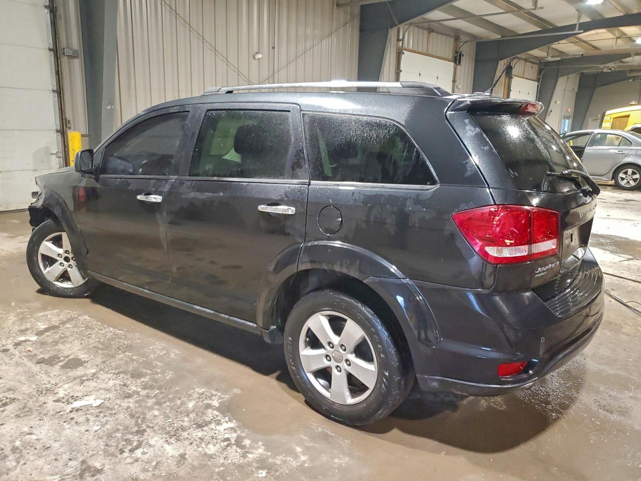2013 DODGE JOURNEY CREW photo 3