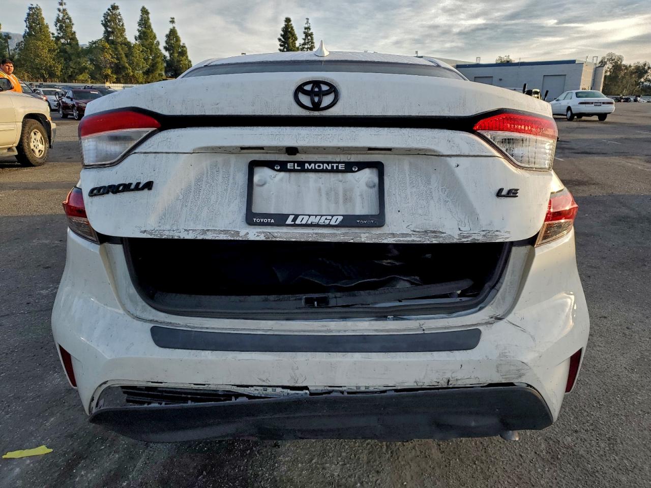 2023 TOYOTA COROLLA LE photo 16
