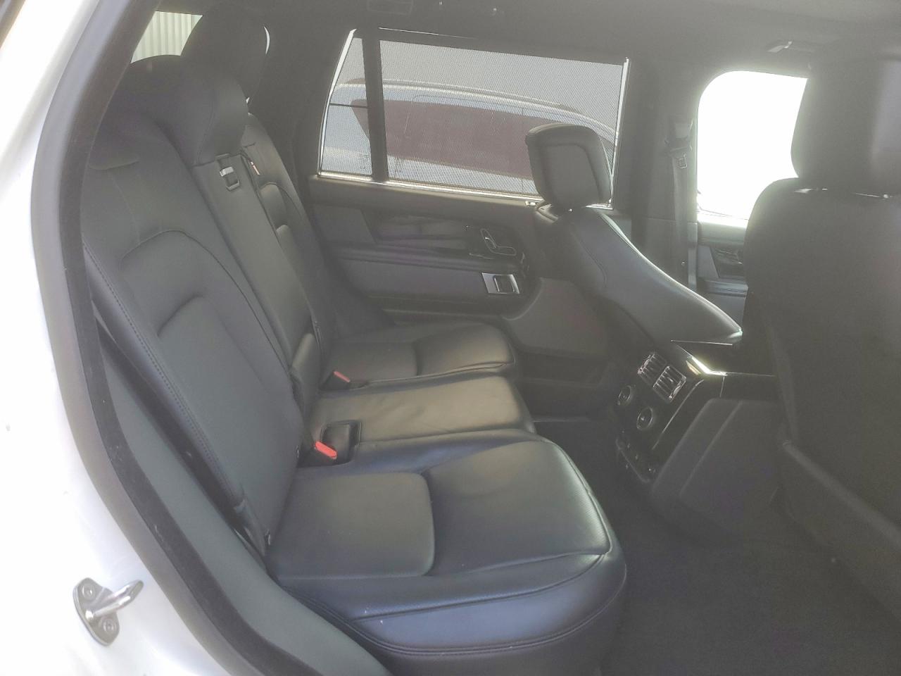 2018 LAND ROVER RANGE ROVER SUPERCHARGED photo 21