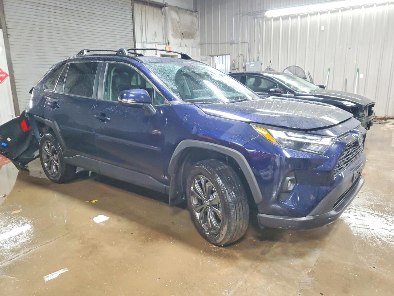 2025 TOYOTA RAV4 XLE PREMIUM photo 7