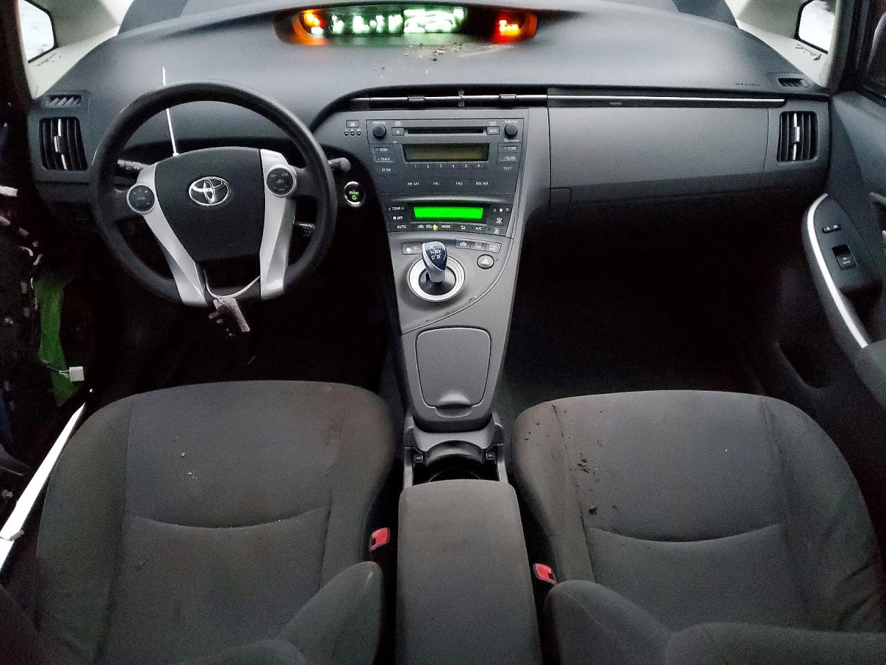 2011 TOYOTA PRIUS TWO photo 22