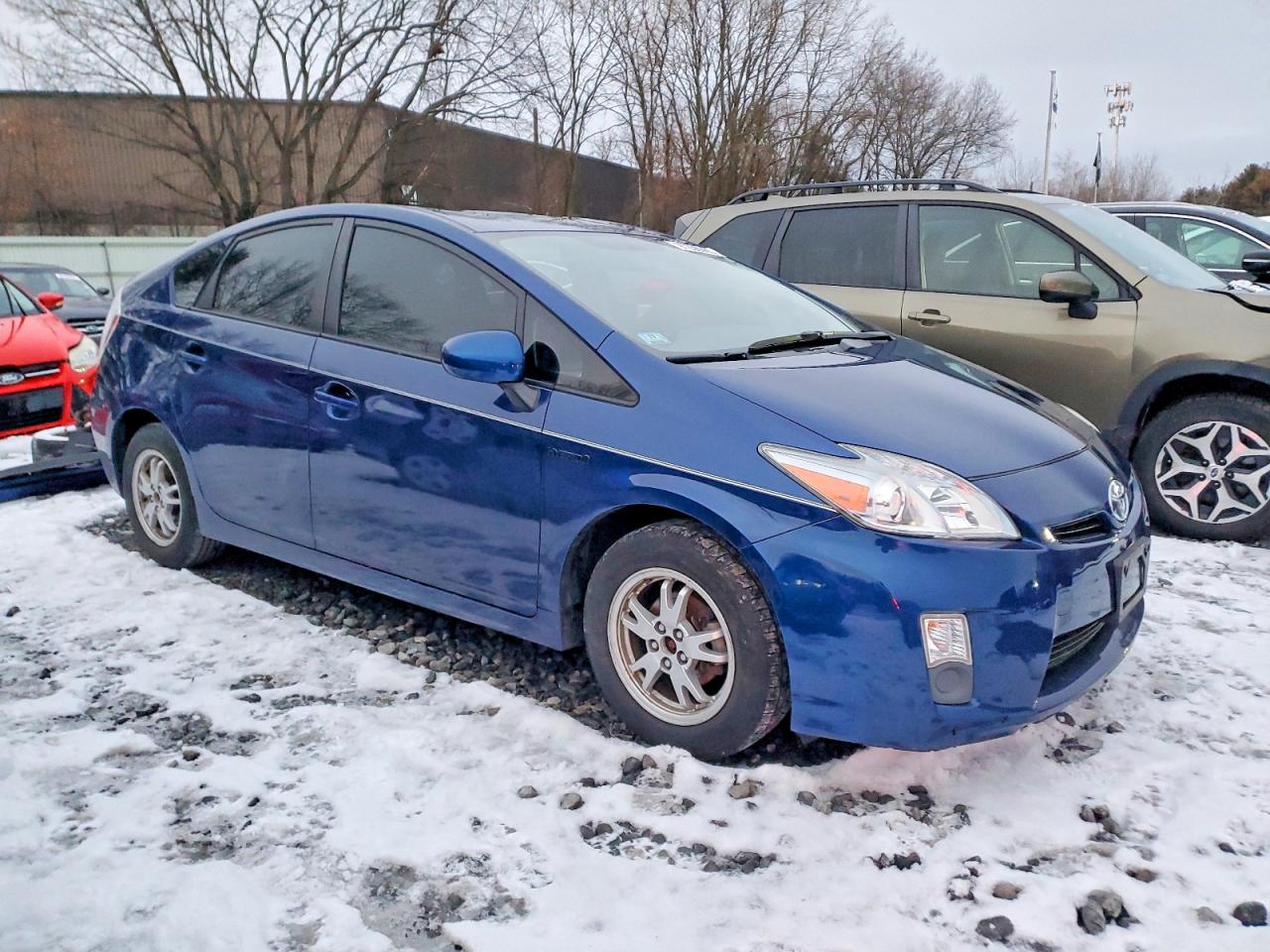 2011 TOYOTA PRIUS TWO photo 10
