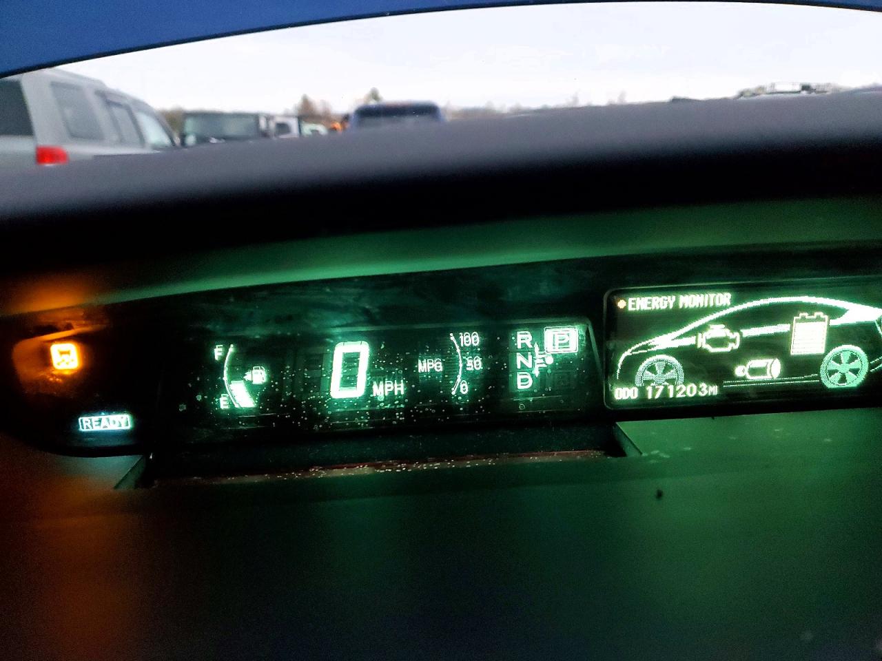 2011 TOYOTA PRIUS TWO photo 25