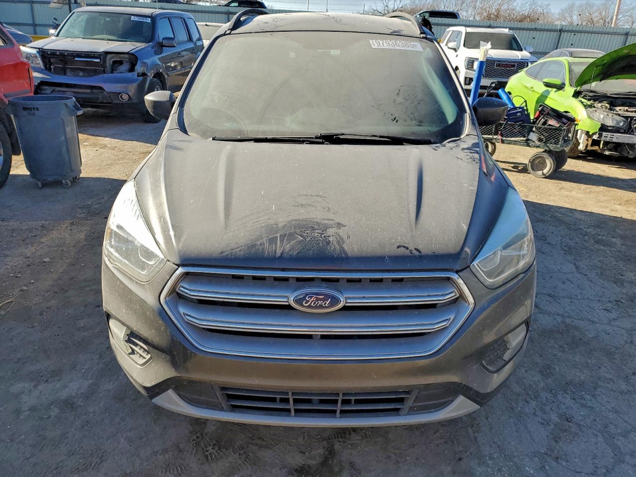 2017 FORD ESCAPE SE photo 9
