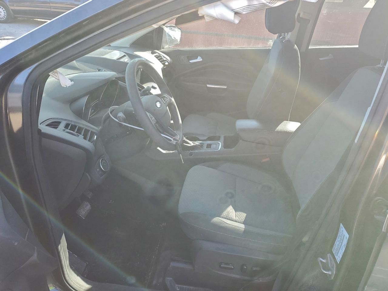 2017 FORD ESCAPE SE photo 13