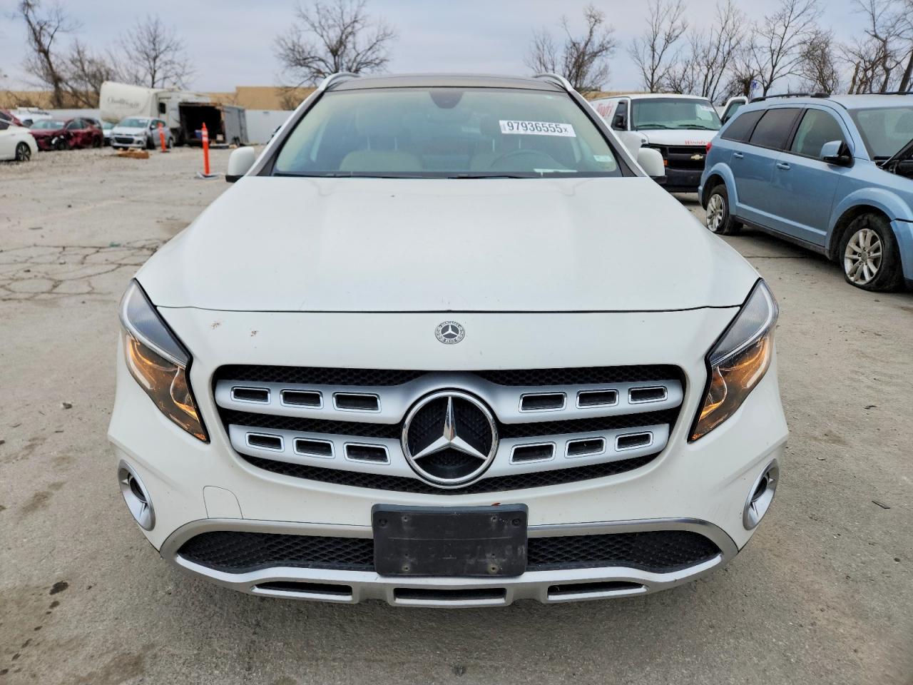 2019 MERCEDES-BENZ GLA 250 4MATIC photo 9