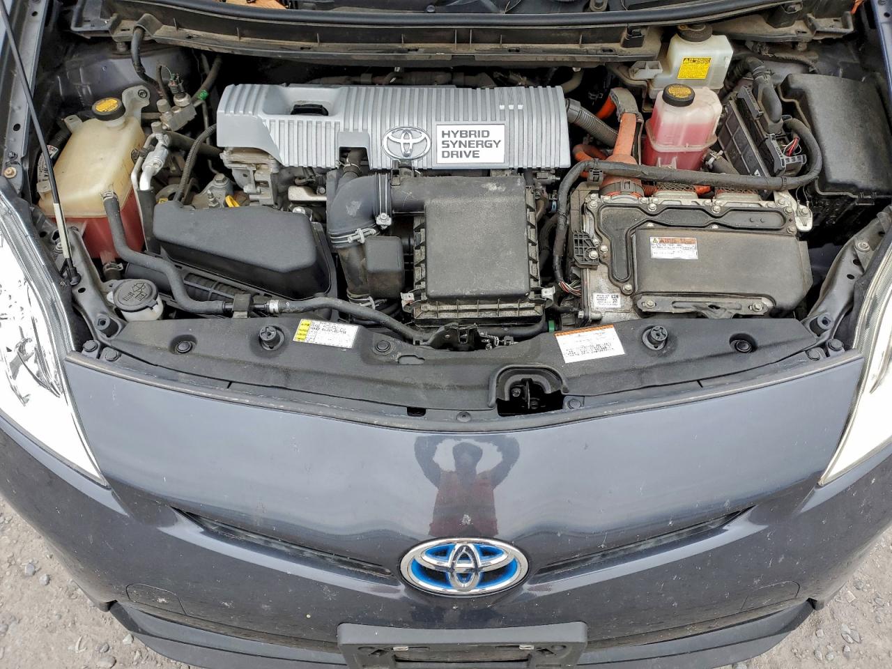 2013 TOYOTA PRIUS photo 31